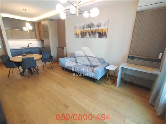 Lux 2.5 stan u bloku 65, Tadije Sondermajera ID#38