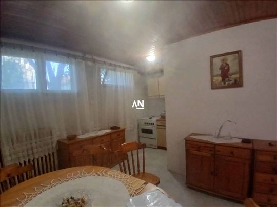 Rakovica, Skojevsko naselje, Snežane Hrepevnik 3.5
