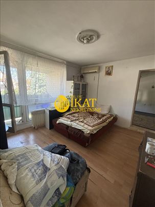 Batajnica 111m2, kuća u nizu
