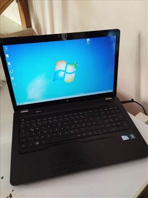 HP G72 sa velikim ekranom od 17 inca