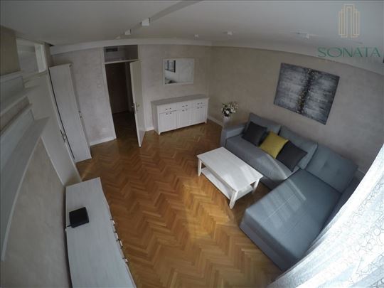 Odličan trosoban stan, Bežanijska kosa
