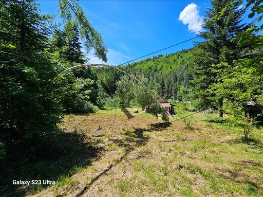 Prodaje se parcela na Goču 5,43 ara