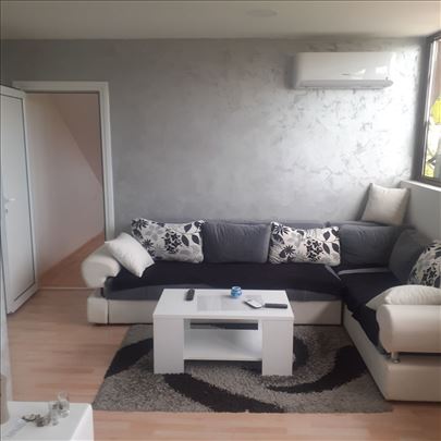 Zlatibor, Gajevi ,lep 1,5 uknjizen stan, 32 m2
