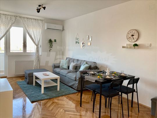 Dvosoban stan 48 m² – kompletno namešten – novogra
