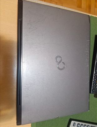 Fujitsu T935