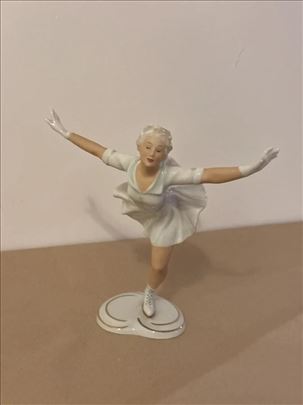 Vintage porcelanska figura klizačice na ledu
