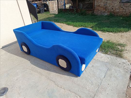 Deciji krevet auto