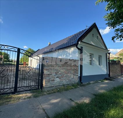 Nova Kuća u Samošu