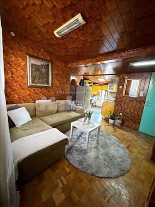Centar Beograd obilicev venac 37 m2