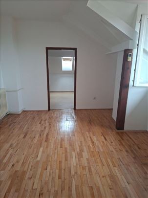 Resnik,duplex 45 m2, odmah useljiv