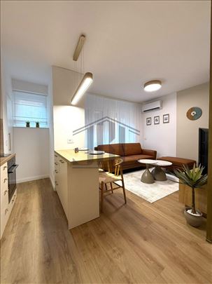 Stan za izdavanje, Centar-Kondina, 36 m2 ID2626