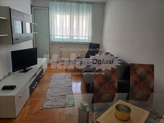 Stan za izdavanje Novi Sad