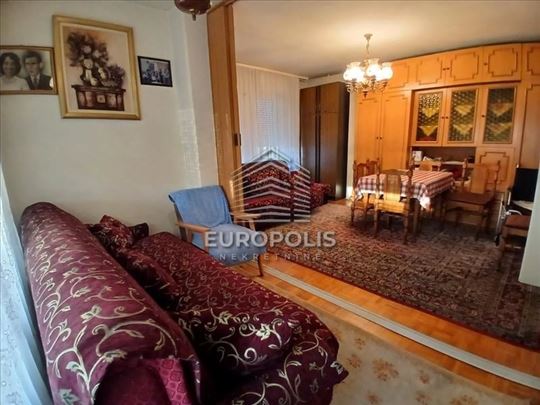 Top lokacija kod Arene – Dve funkcionalne celine I
