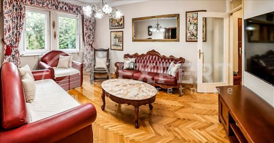Izdaje se odličan stan na Trošarini, 87m2