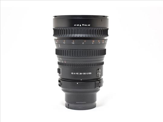 Sony 28-135mm f/4 G OSS PZ (Power Zoom) - MINT