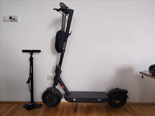 Xiaomi 5 elektricni trotinet NOV