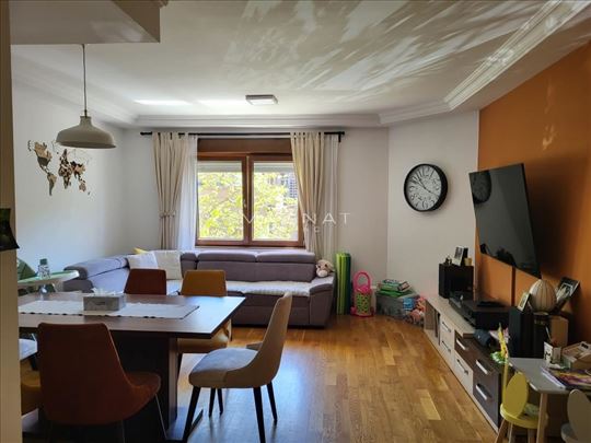Zvezdara, lux trosoban stan sa garažom ID#5606