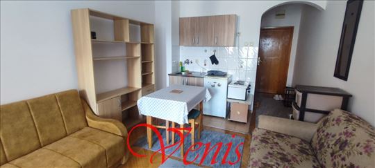 Cara Dušana 24 m2 – useljiva