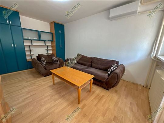 Izdavanje stana Zemun – Renoviran 47m2 1.5, Sava K