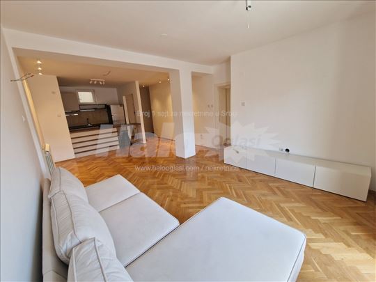 Renoviran porodičan stan | 85 m² | Đeram
