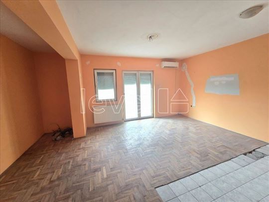 Stan,Novi Sad,Salajka,kv: 34.00