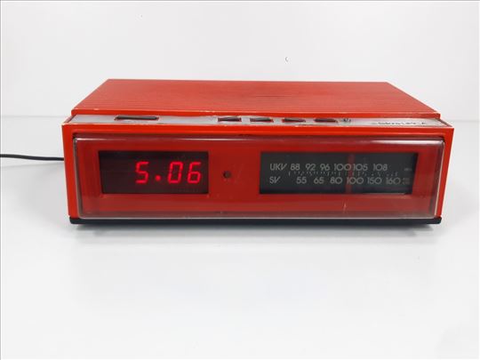 Vintage 80e ISKRA Lipica mod SSU 2080 EX-YU radio