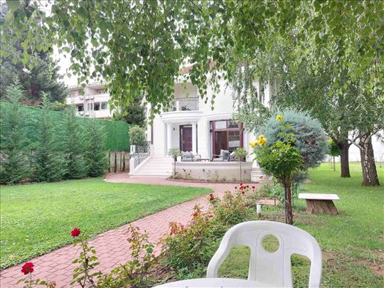 Voždovac, Bulevar Oslobođenja (FON, Hotel Mladost)