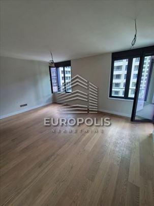 Airport garden, blok 65, 2.0 lux, useljiv ID#9812