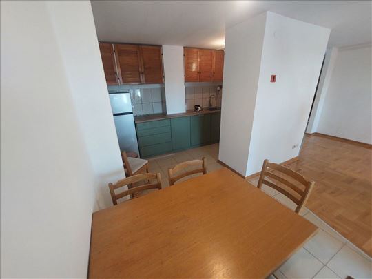 Fontana ,55m²,2.0, polunamesten