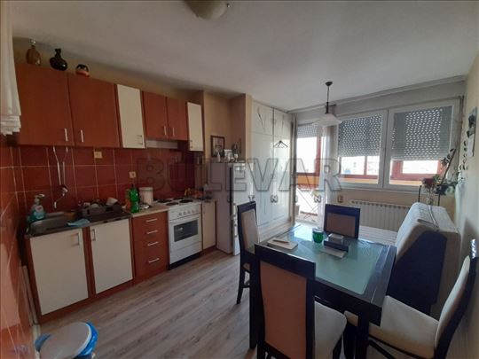 Izdaje se jednosoban stan na Margeru, 38m2,