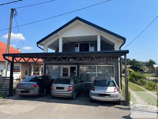 Kuća 350 m² sa 7,39 a placa, Lajkovac, Jabučje cen