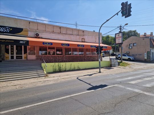 Odlična lokacija, odmah useljiv