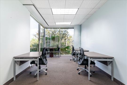 Privatne kancelarije za 3 osobe u Regus Hyde Park