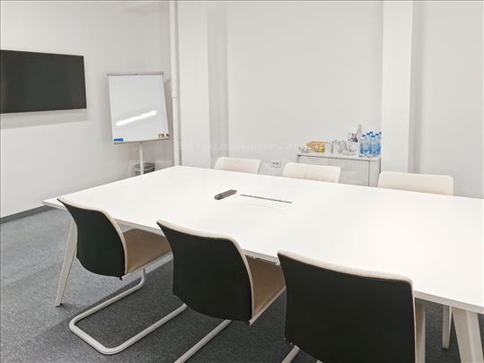 Privatne kancelarije za 4 osoba u HQ IRIN Business