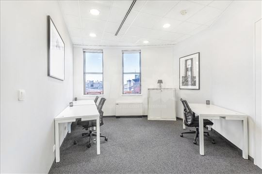 Privatne kancelarije za 5 osobe Regus Kneza Mihail