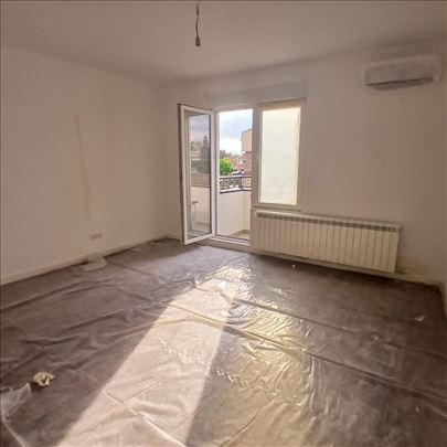 Zemun centar Lux 63m2 3.0