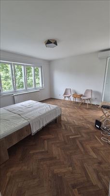 Dorcol, odlican, namesten