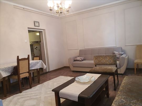 Gundulicev venac sa spavacom sobom
