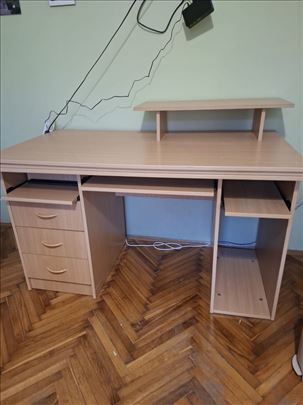 Pisaći / kompjuterski sto od medijapana sa 3 fioke