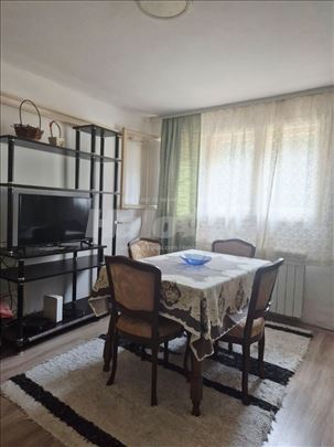 Zemun Novi grad stan