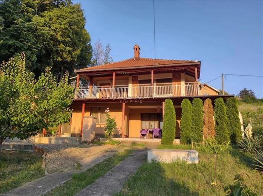 Brestovik - Kuća sa pogledom na Dunav, 95+70m² ID#