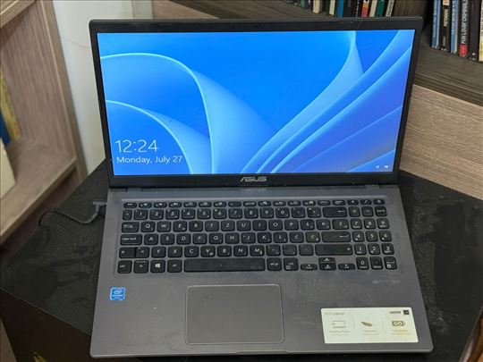 Nov Asus laptop X515MA