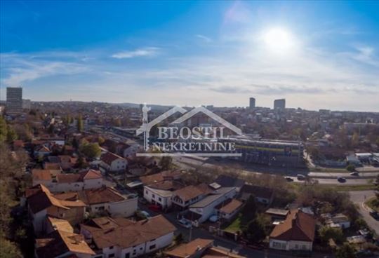 Plac - Voždovačka crkva - 1,5 ara ID#25524