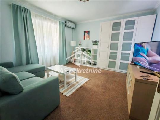 Beograd, Slavija, Stan, 1.0, 44m2
