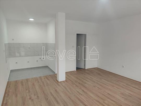 Stan,Novi Sad,Adice,kv: 27.00