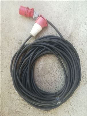 Trofazni kabel