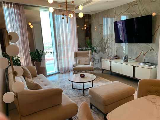 Ultra lux stan u St. Regis - direktno od vlasnika