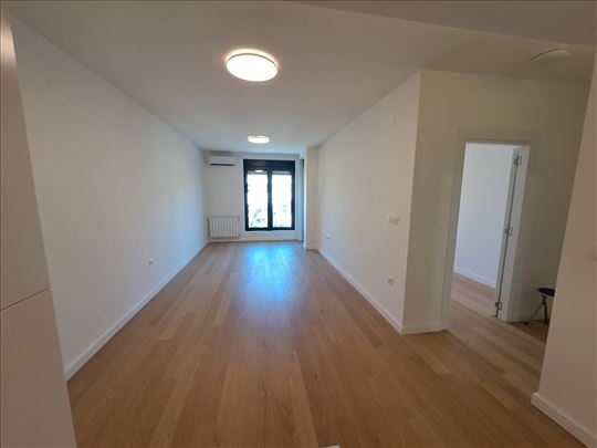 Ustanička, 44 m2 novogradnja u Sava Residence