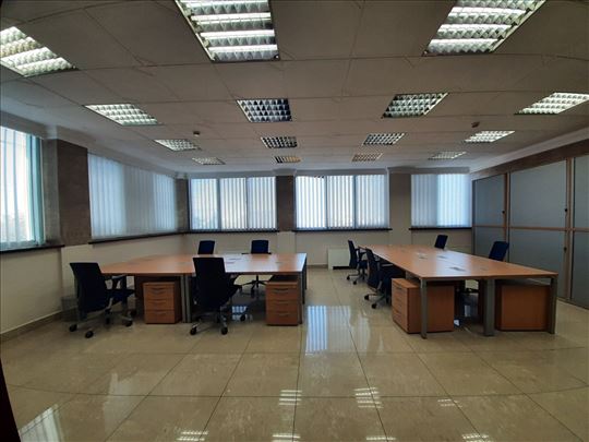 Knez Mihaila, pp u poslovnoj zgradi, id:17206-1