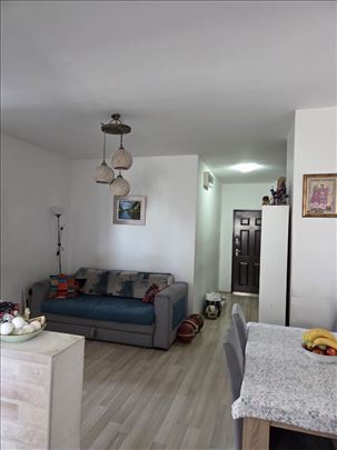 Zemun,62m2,dvoiposoban,renoviran,uknjižen